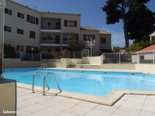 T2 35 M2 St Jean Centre in Saint-Jean-De-Monts, France