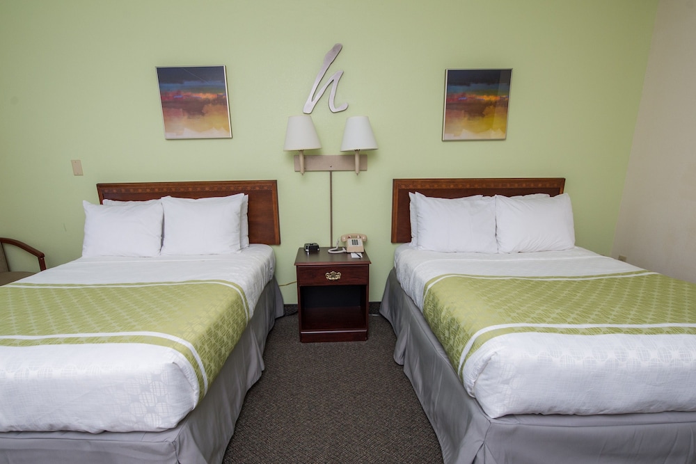 The Hope Hotel and Richard C. Holbrooke Conference Center - photo 14