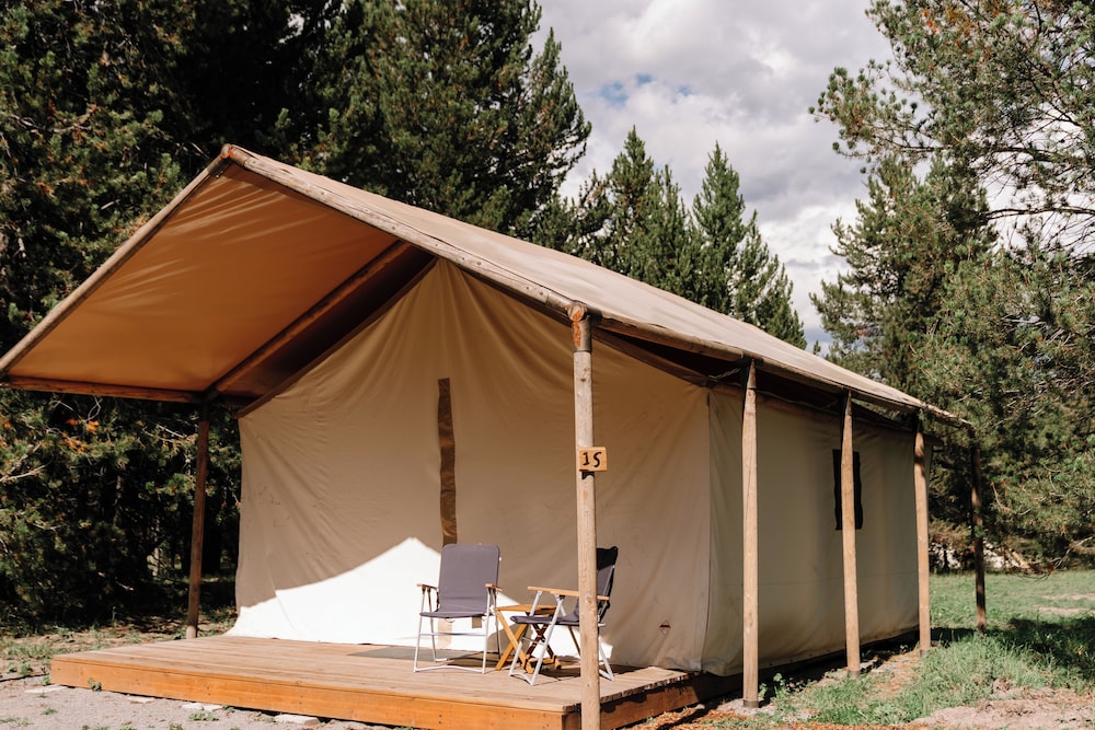 Starlight Retreat Yellowstone - photo 37