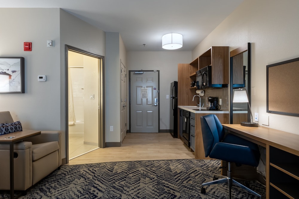 Candlewood Suites Enterprise S an IHG Hotel - photo 5