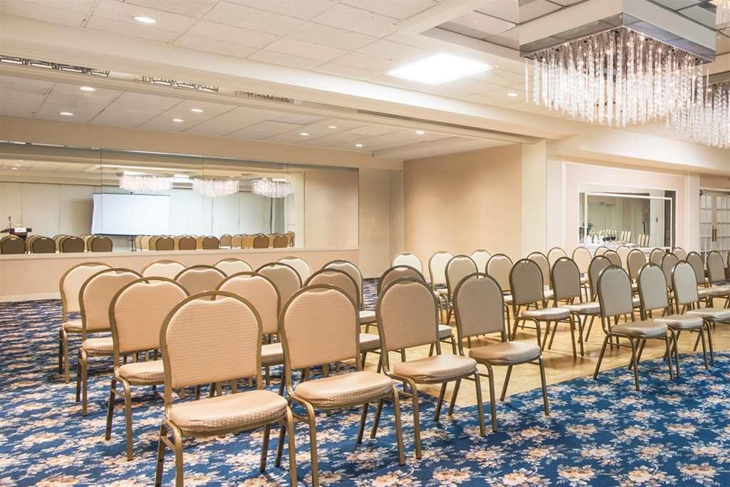 Inn Springfield Chicopee - photo 3