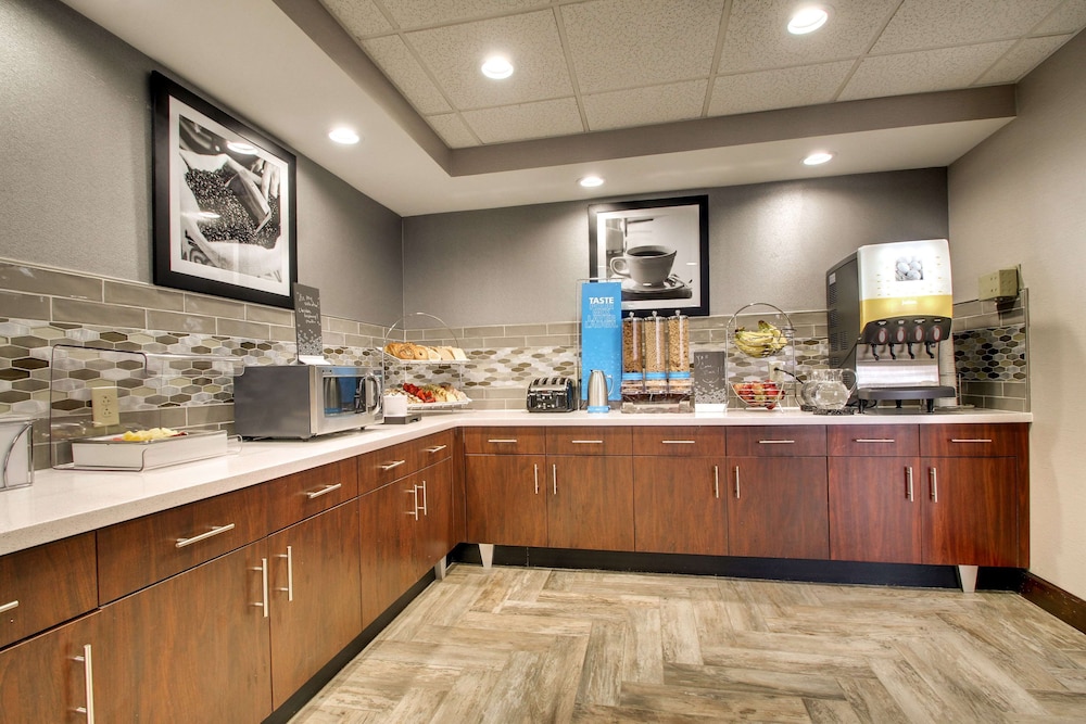 Hampton Inn Yemassee Point South - photo 39