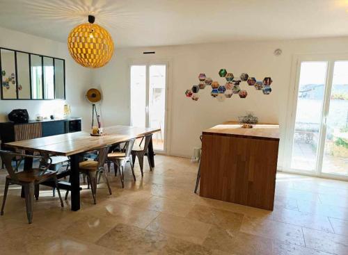 Chez Camille - last minute hotel in Cuges-Les-Pins
