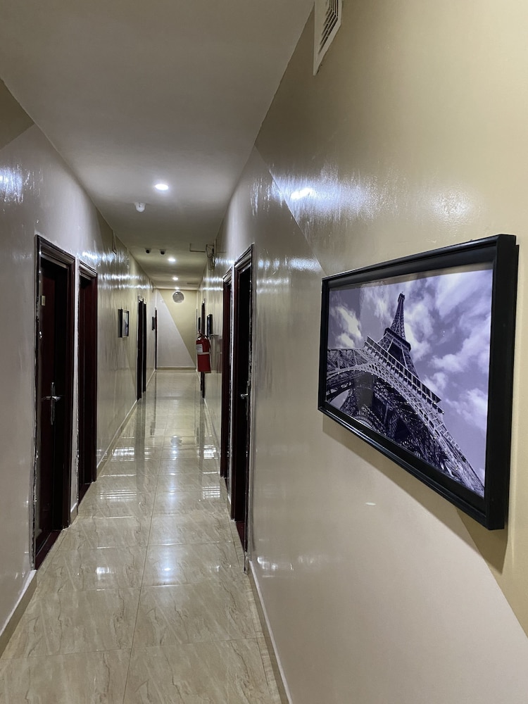 Crown Palace Inn — hotel in Lusaka