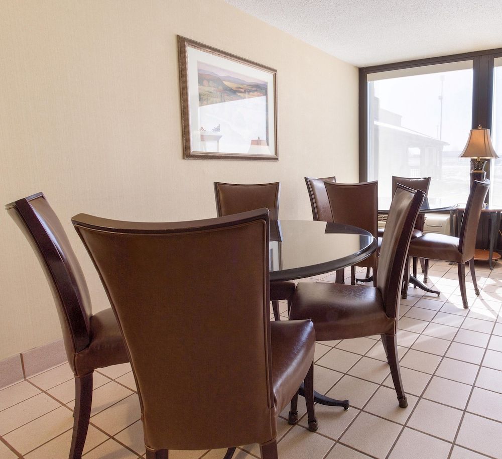 Pear Tree Inn Terre Haute - photo 21