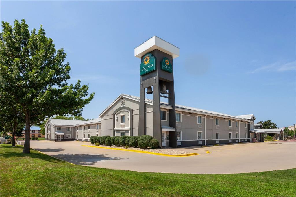 La Quinta Inn by Wyndham Champaign - photo 6
