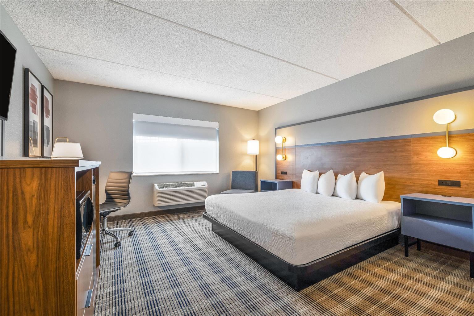 AmericInn by Wyndham Mounds View Minneapolis - photo 18