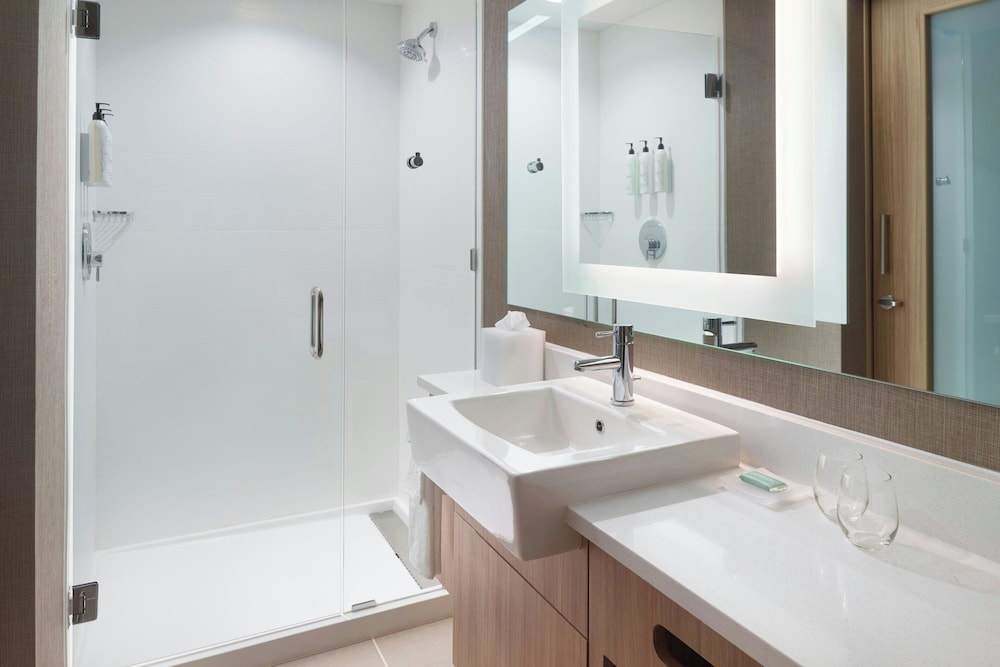SpringHill Suites by Marriott Ellijay - photo 8