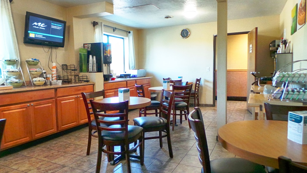 Quality Inn Airport Boise Airport - photo 47