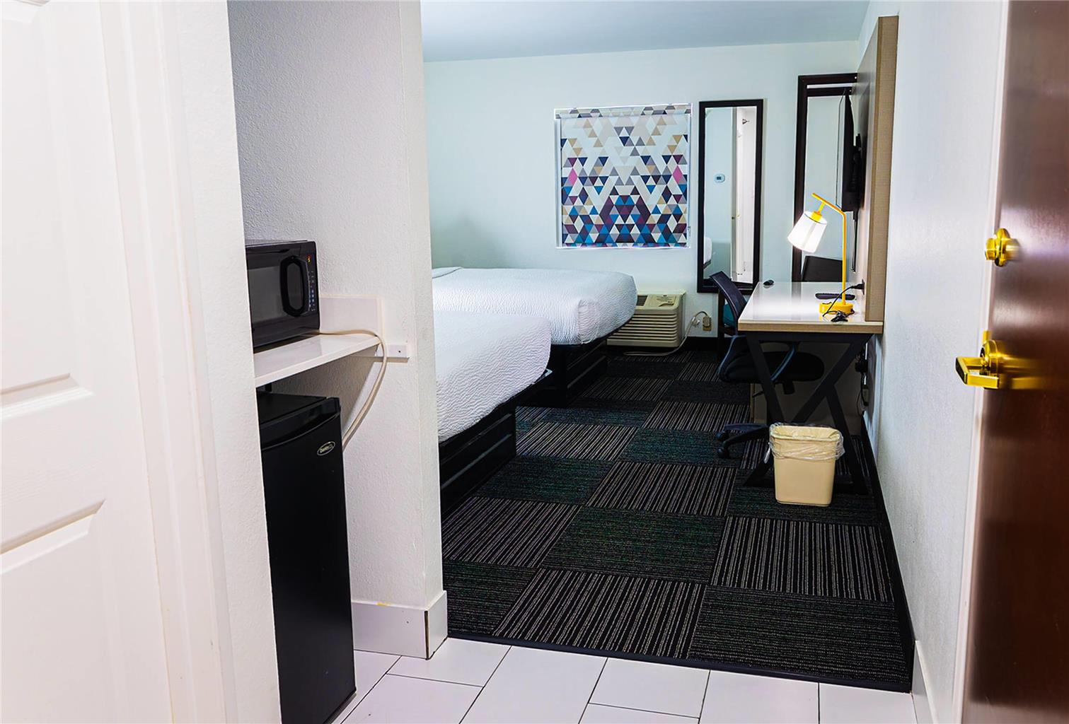 Baymont by Wyndham Port Wentworth - photo 14