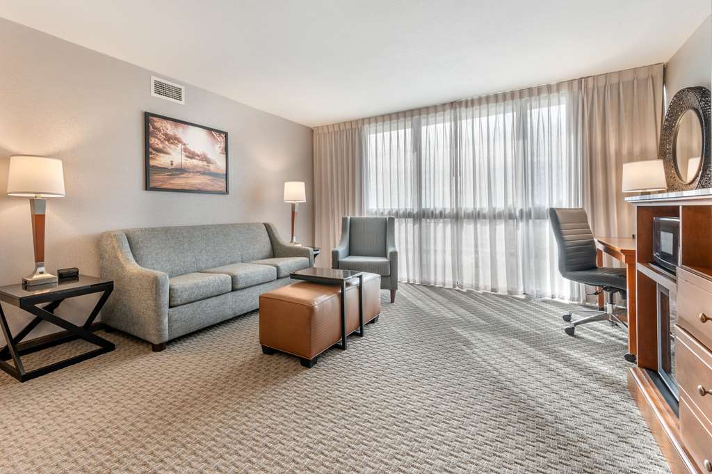 Drury Inn & Suites Champaign - photo 19