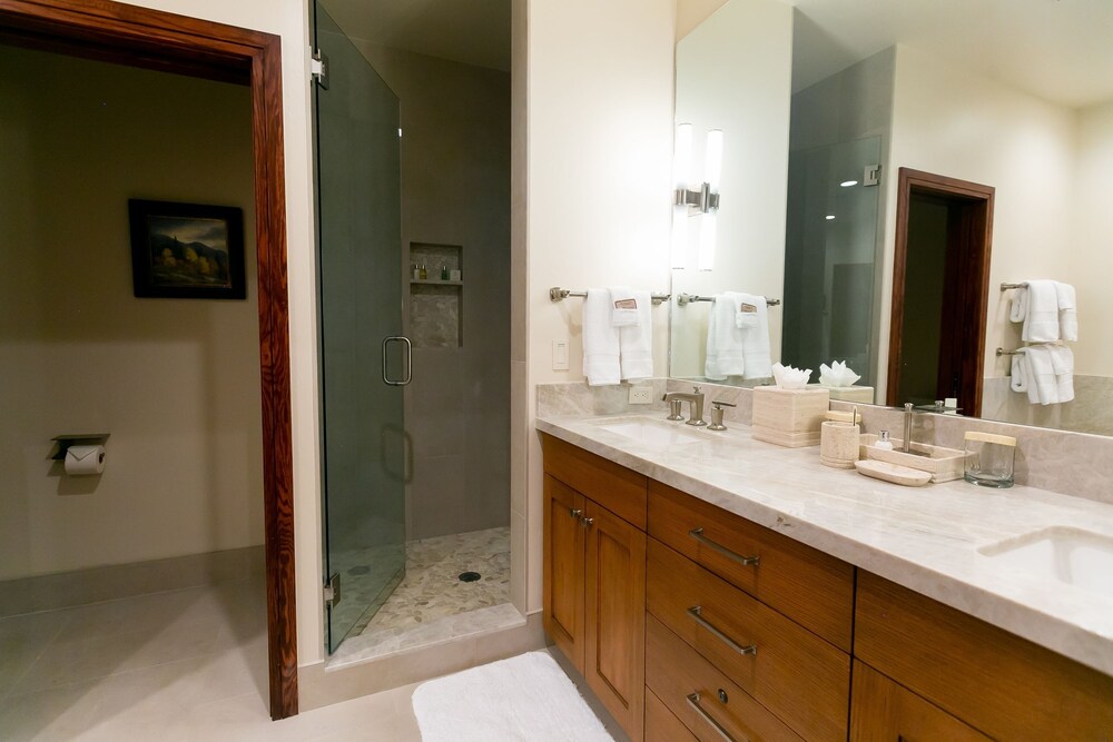 One Bedroom Townhouse with Hot Tub 1 Apartment Hotel by RedAwning - photo 9
