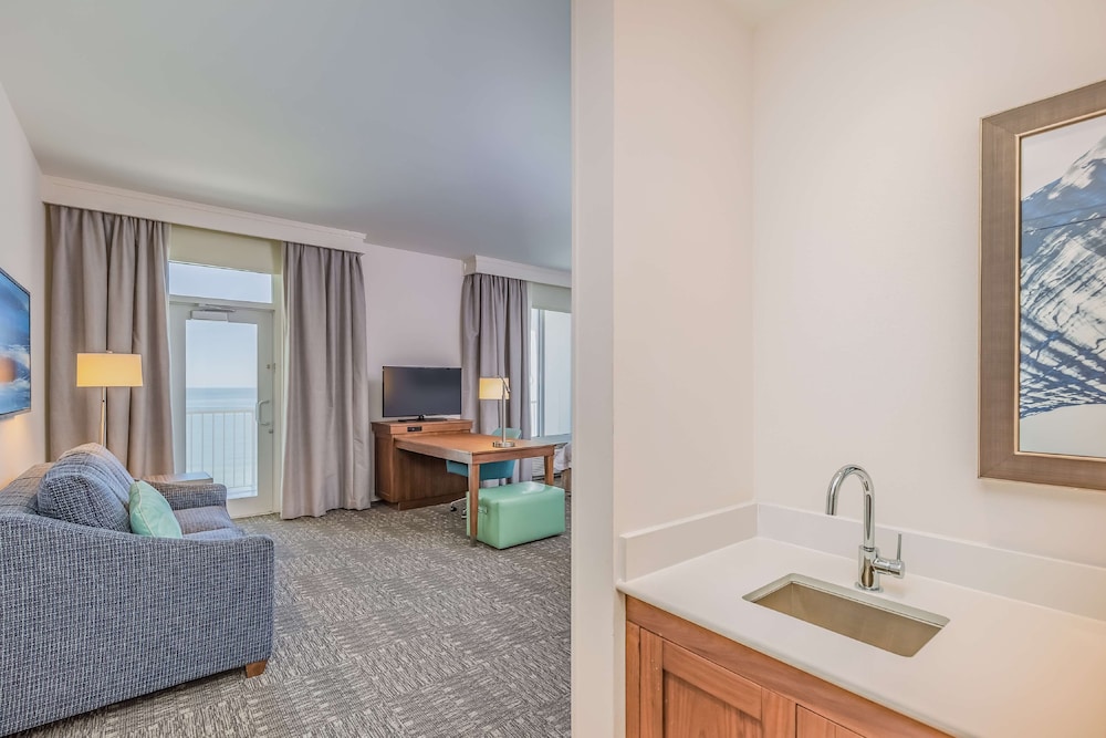 Hampton Inn & Suites Panama City Beach Beachfront - photo 59