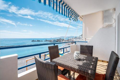Dorothy's Seaview Apartment — 4-Star Luxury Hotel in Archangelos, Greece