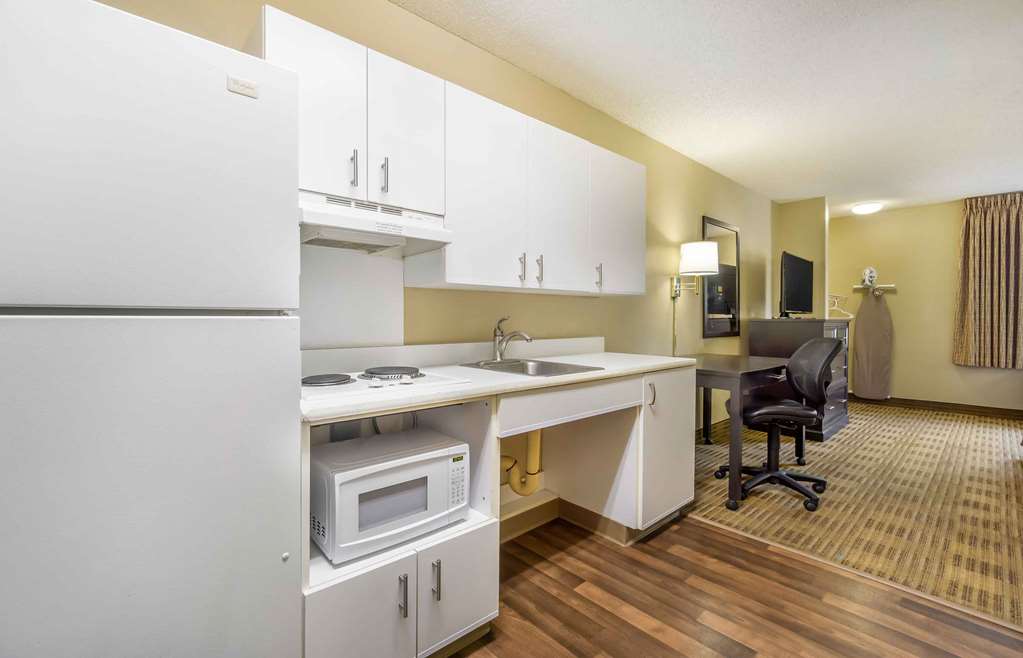 Extended Stay America Suites Tacoma Fife - photo 30