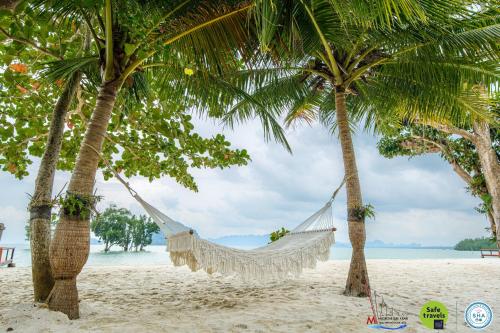 Mangrovebay Krabi Beachfront Pool Villa — 4-Star Luxury Hotel in Krabi, Thailand
