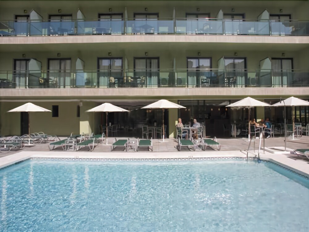 Leonardo Hotel Fuengirola Costa del Sol — 4-Star Luxury Hotel in Fuengirola, Spain