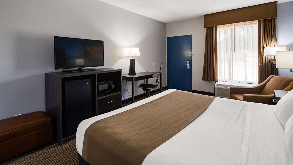 Best Western Emporia - photo 12