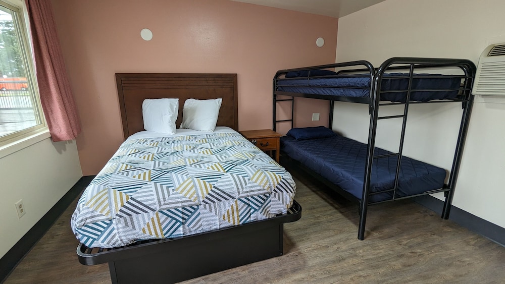 Portland Value Inn - photo 9