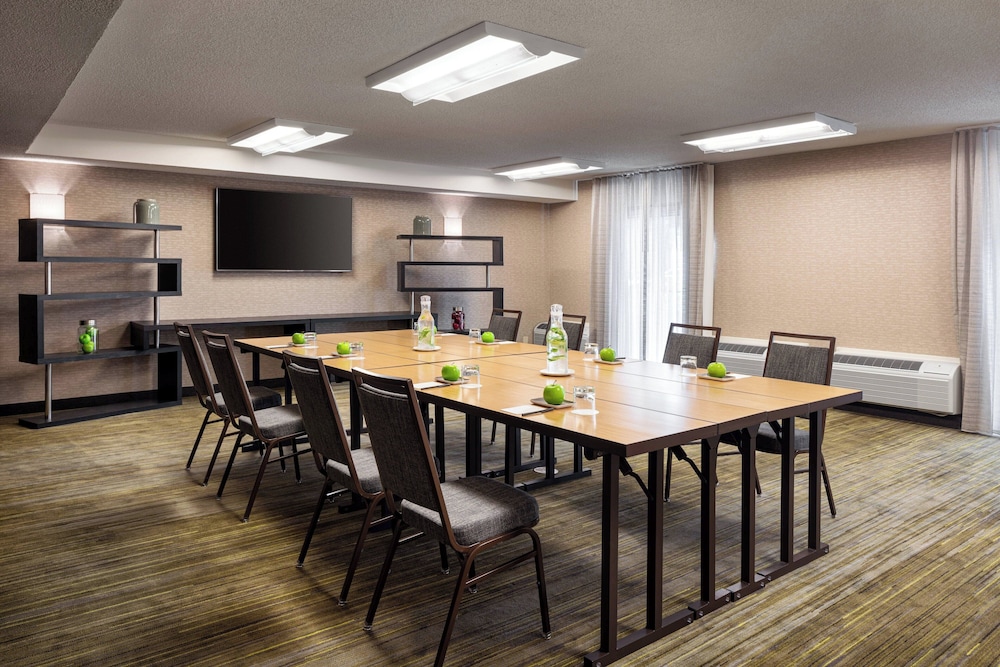 Courtyard by Marriott San Jose Cupertino - photo 28