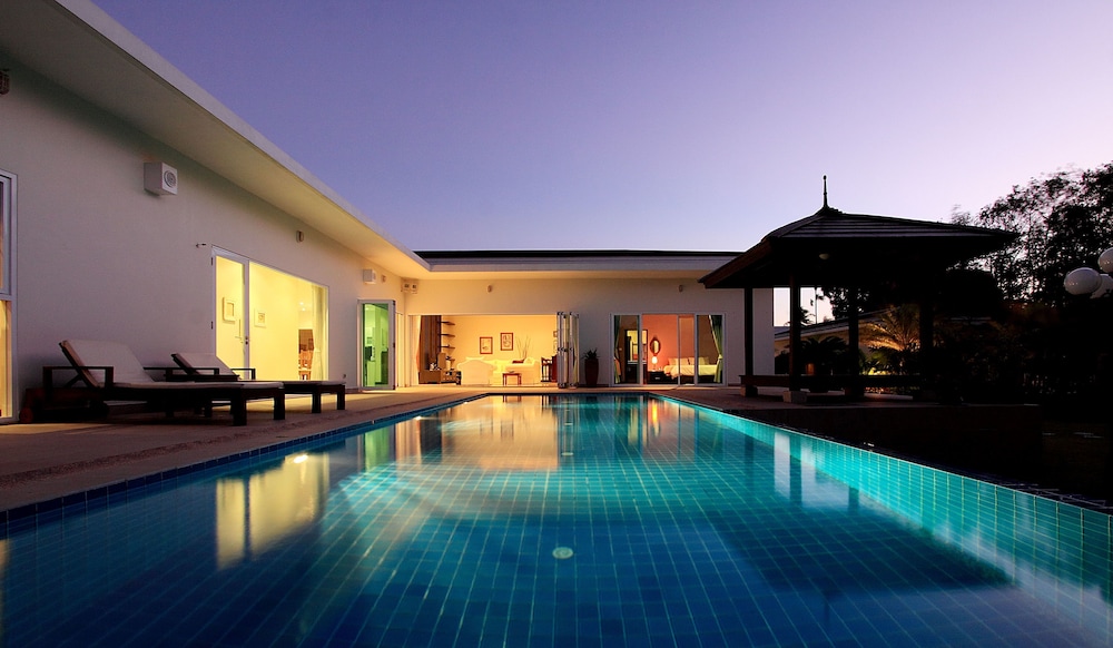Phuket Lagoon Pool Villa — 4-Star Luxury Hotel in Phuket, Thailand