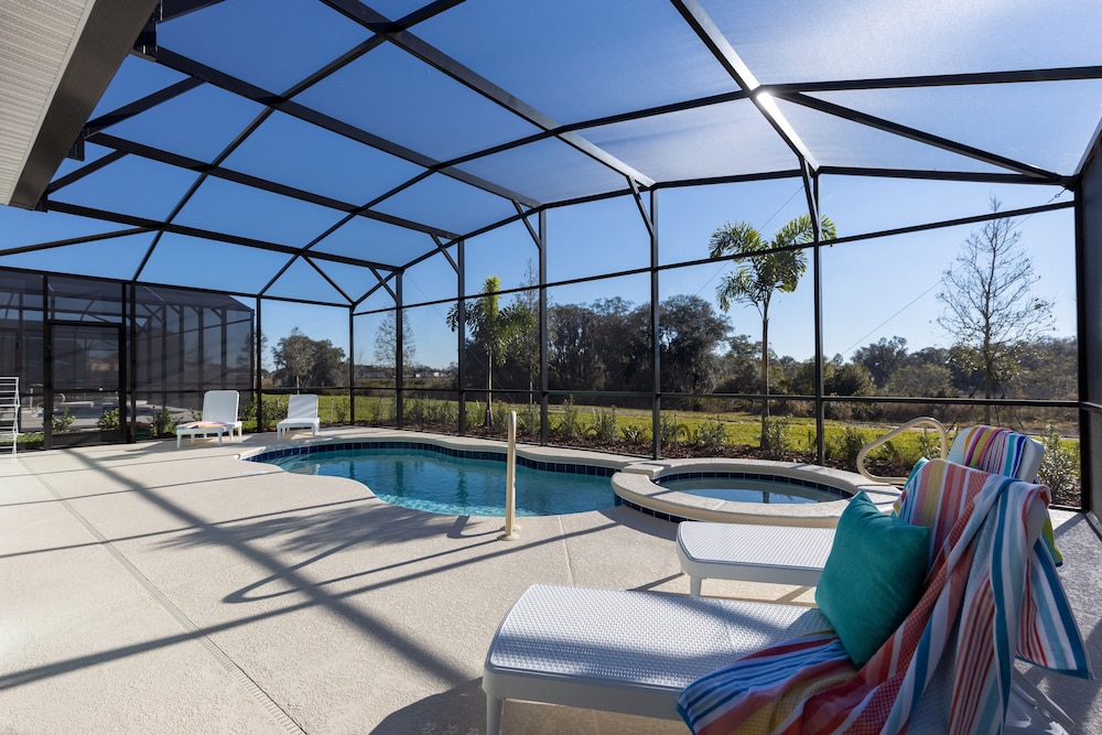 7587oml Solterra Resort 7 Bedroom Home by RedAwning - photo 23