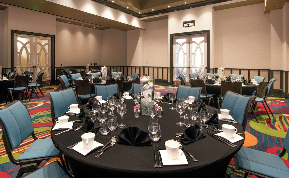Hilton Garden Inn Raleigh Crabtree Valley - photo 61
