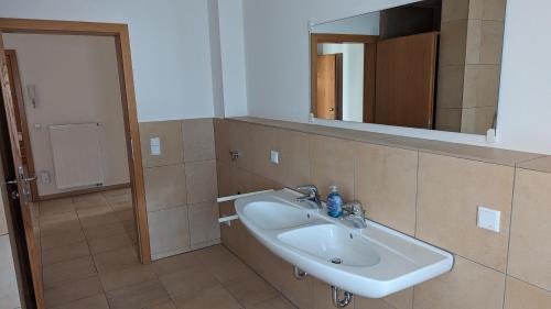 Gasthof zum Lehnerwirt GmbH — Breitenbrunn — photo 5
