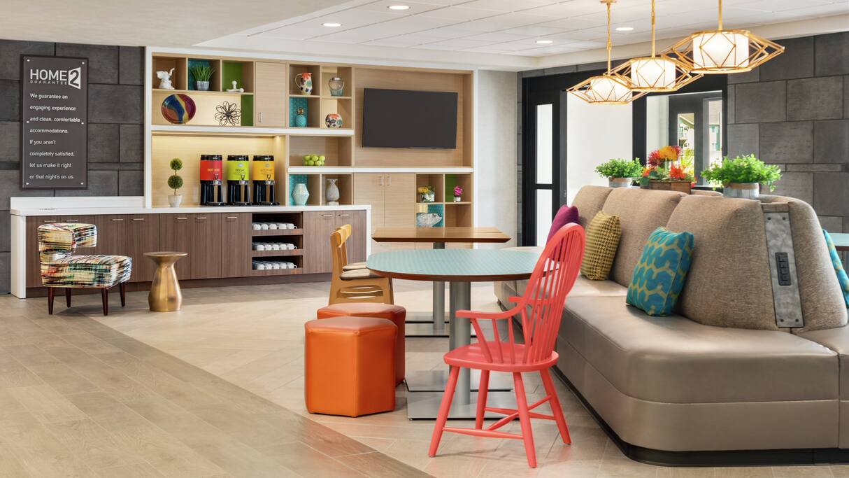 Home2 Suites by Hilton Bloomington Normal - photo 16