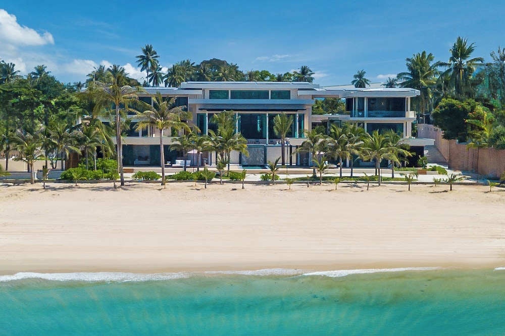 Villa Boonta — 5-Star Luxury Hotel in Phang Nga, Thailand