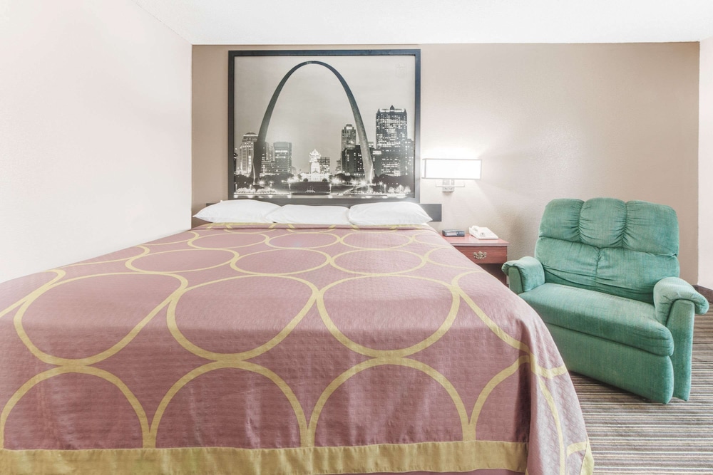 Super 8 by Wyndham Neosho - photo 44