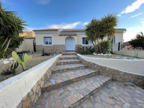 Llanos Del Peral Zurgena Sleeps 6 R092 pet-friendly hotel Zurgena
