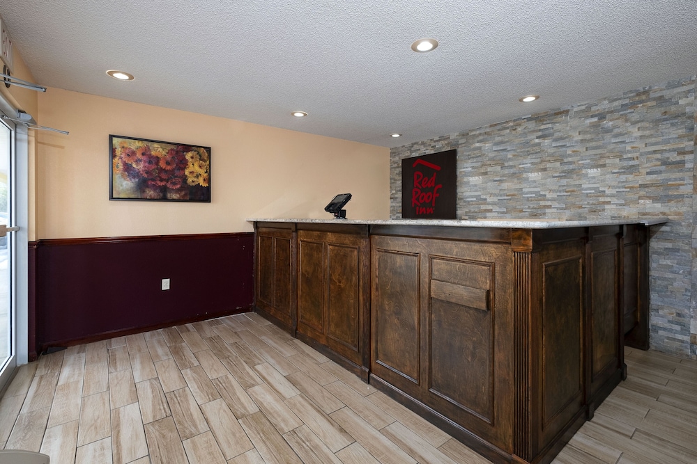 Red Roof Inn Valdosta University - photo 3