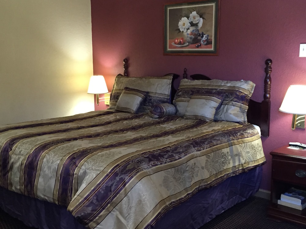 First Western Inn - featured photo