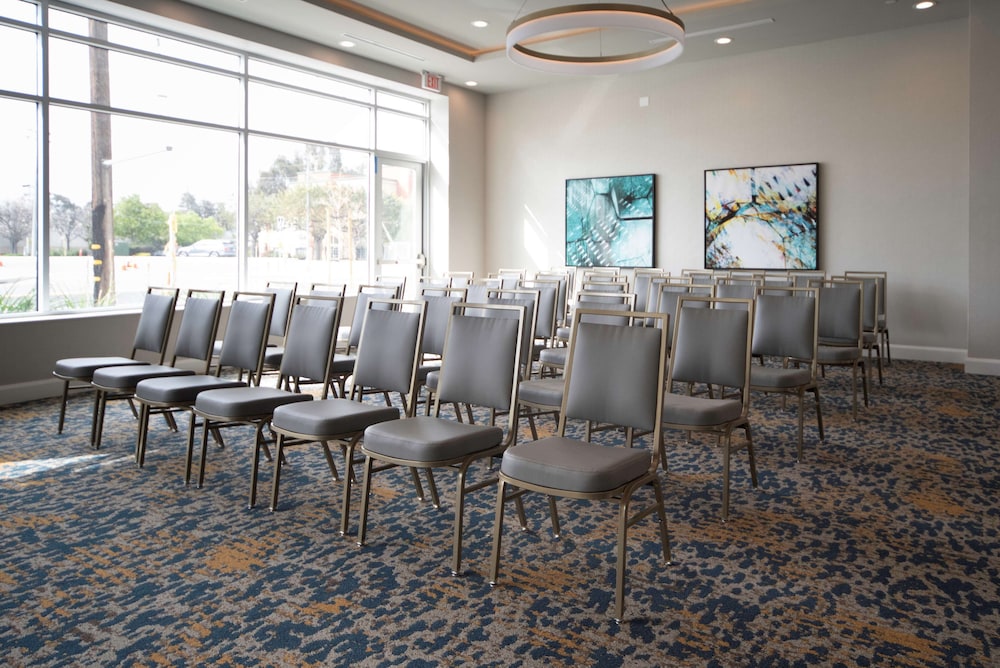 Hilton Garden Inn Fremont Milpitas - photo 27