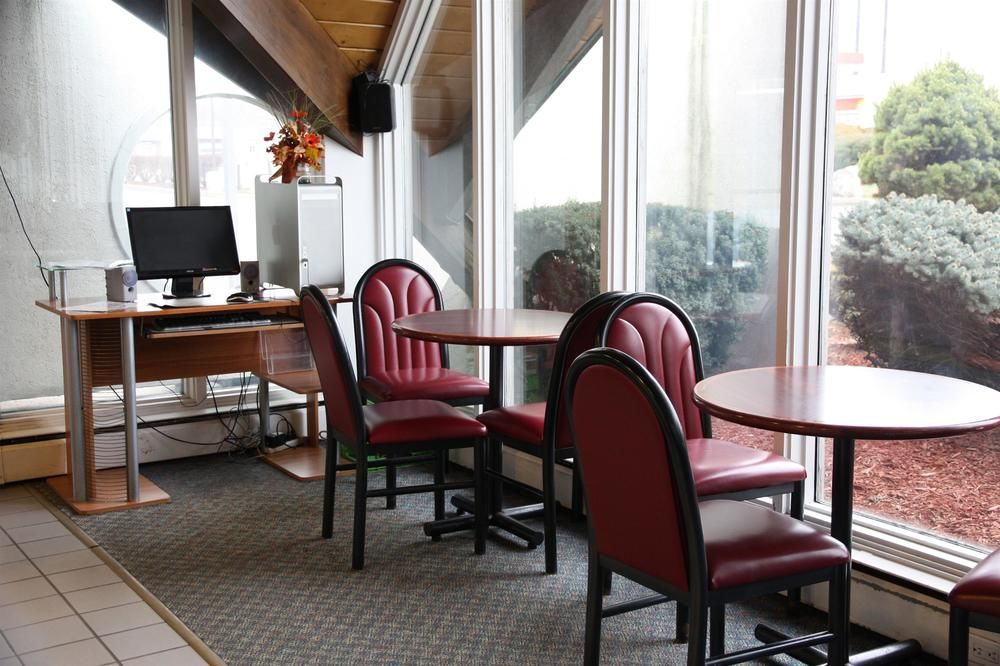 Garden Inn New Stanton Greensburg - photo 4