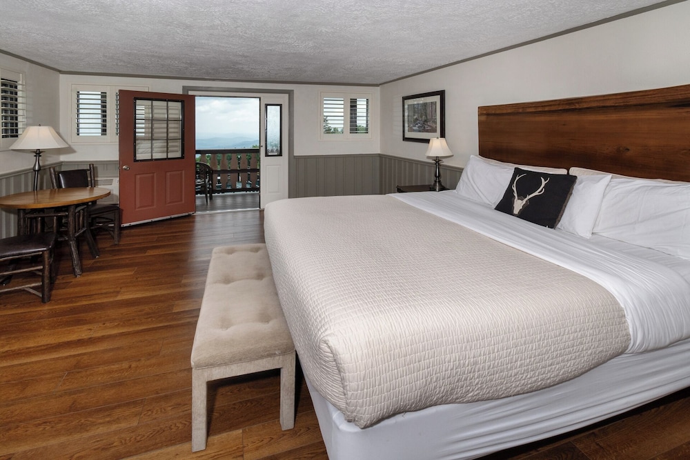 Switzerland Inn - photo 15