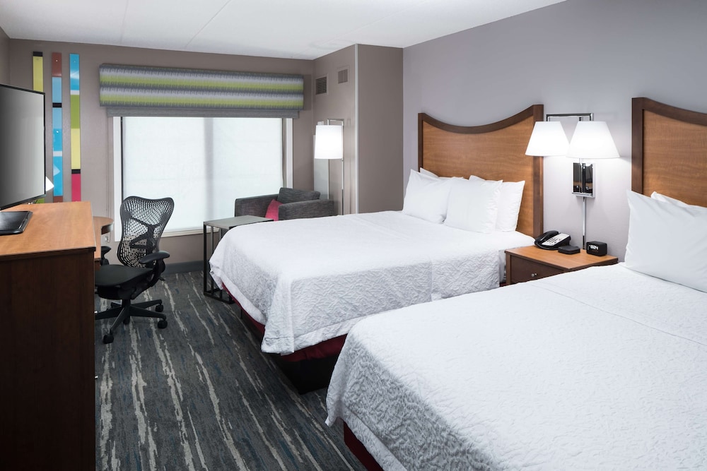 Hampton Inn & Suites Chicago North Shore Skokie - photo 19
