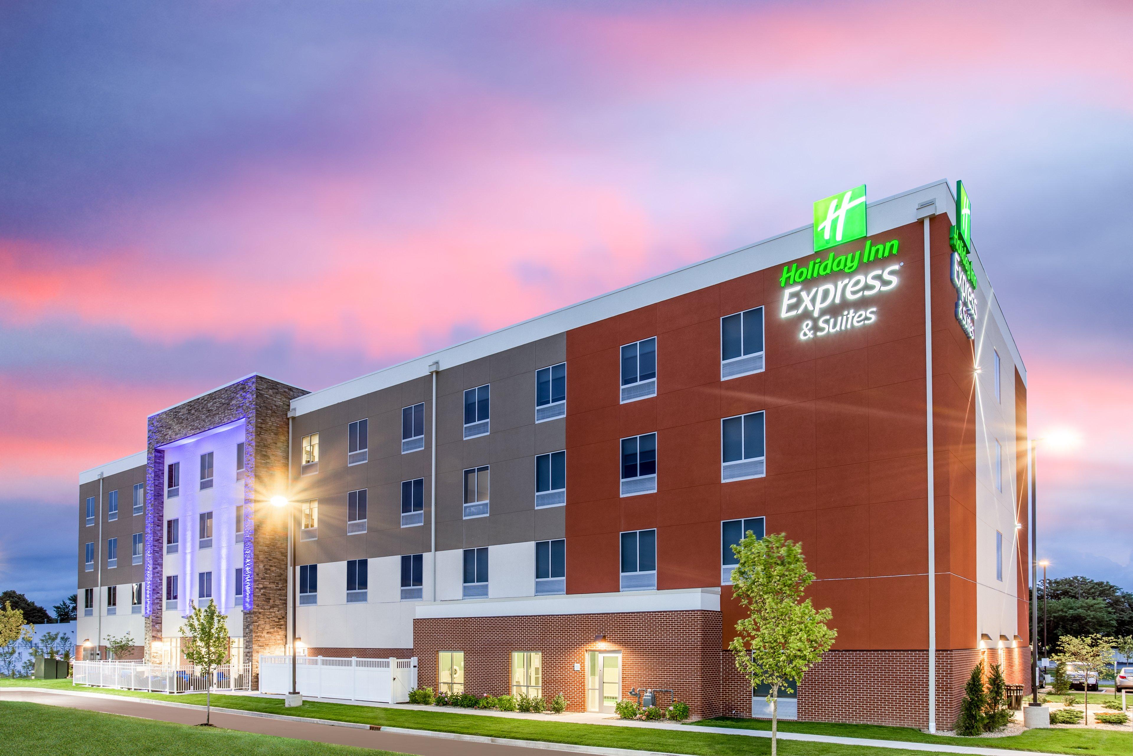 Holiday Inn Express & Suites Ottawa - photo 43