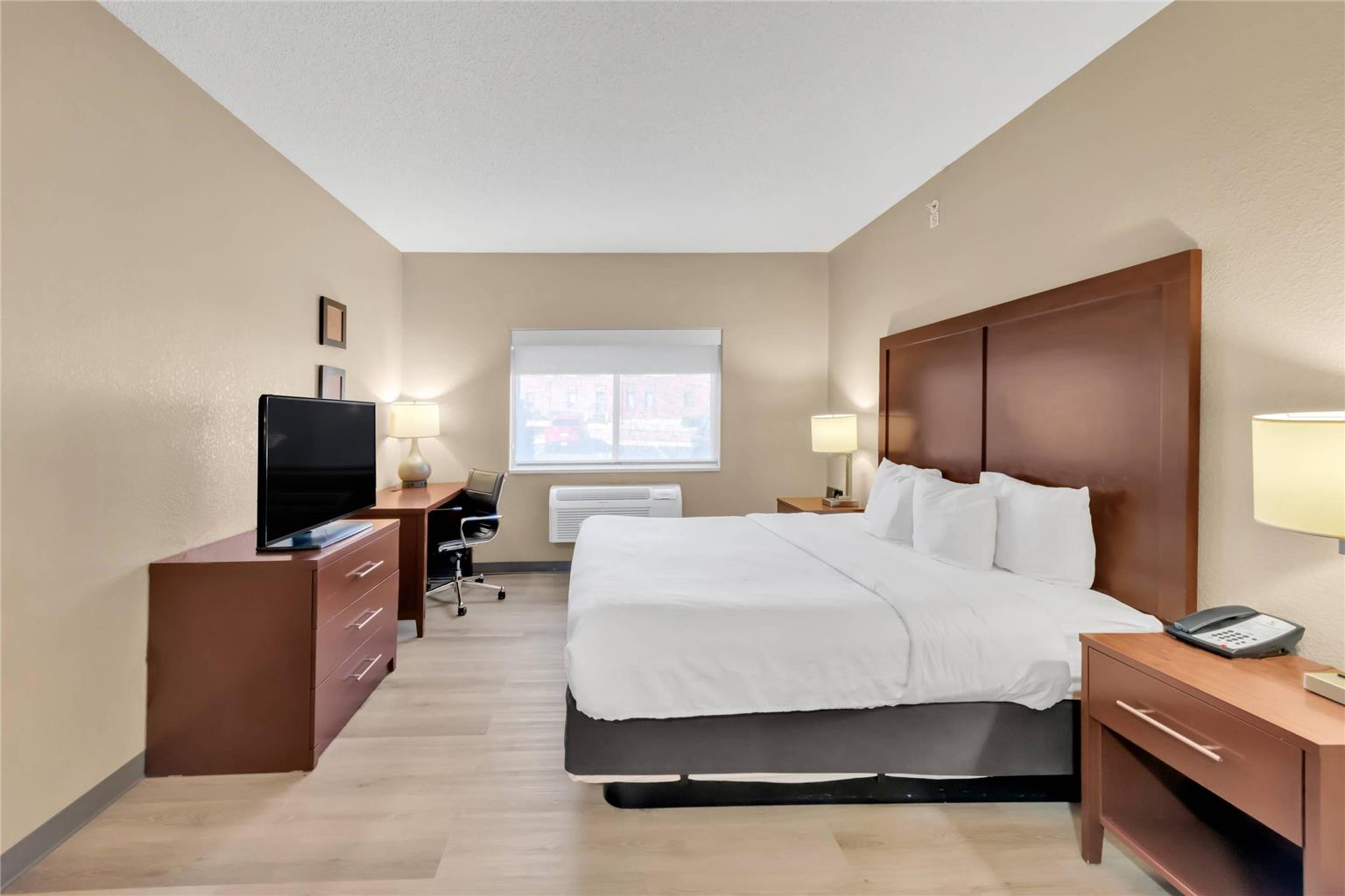 Comfort Suites Lakewood Denver - photo 34