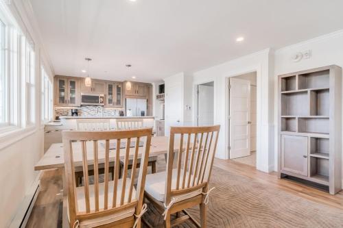 Lighthouse Suites at Pine Point - photo 8
