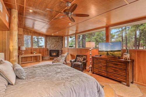 Historic Ranch house AC on forest acres in town — 4-Star Luxury Hotel in Flagstaff, United States