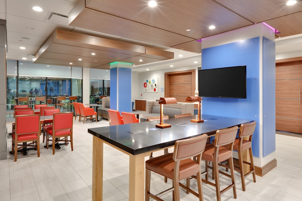 Holiday Inn Express & Suites Fort Worth North Northlake by IHG - photo 27