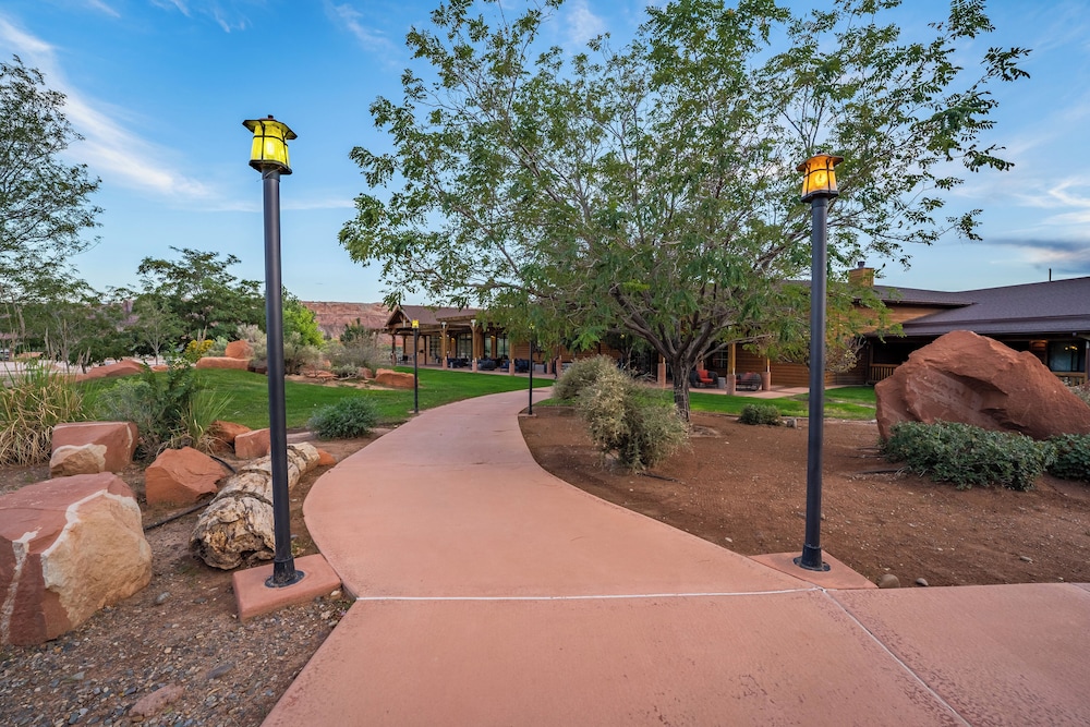 Desert Rose Resort & Cabins - photo 62