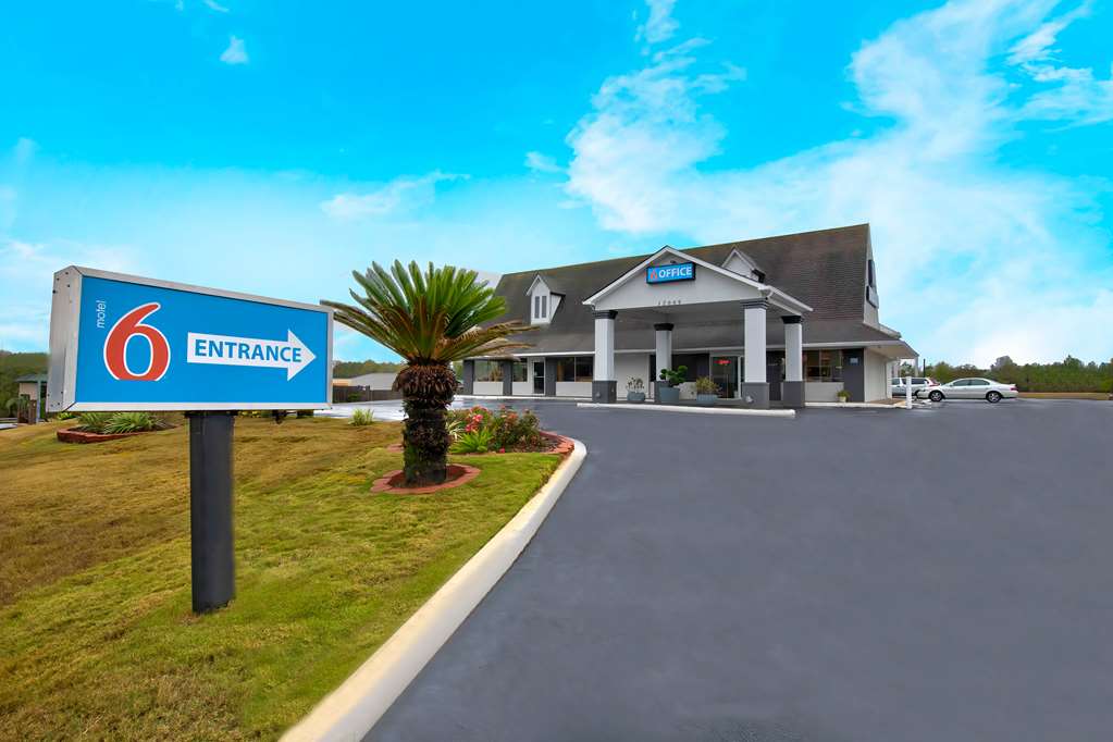 Motel 6 Byron GA - photo 2