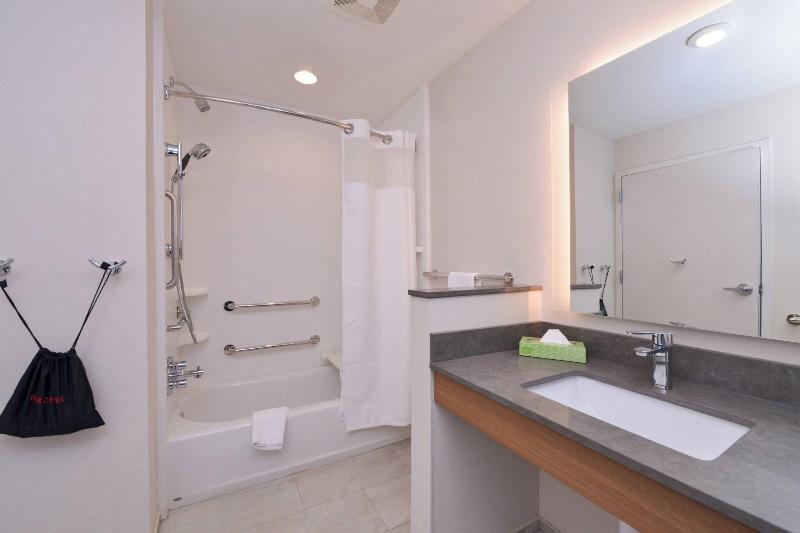 Fairfield Inn & Suites by Marriott Columbus Grove City - photo 47