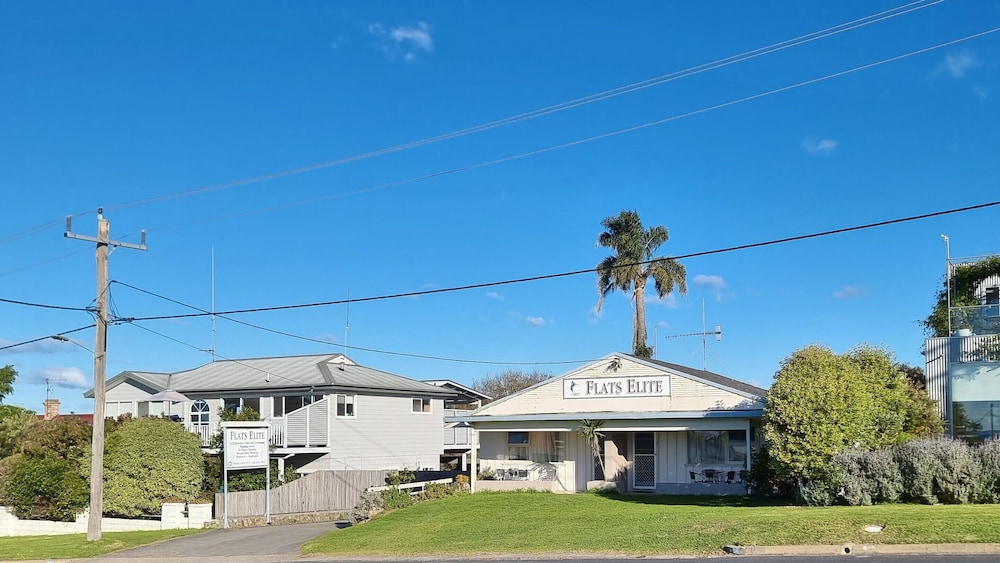 Flats Elite in Bermagui, Australia
