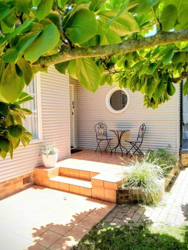 Magnolia Corner — 4-Star Luxury Hotel in Bowral, Australia