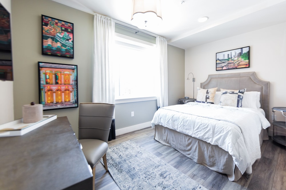 Bishop Arts Hotel by Qresorts. - photo 25