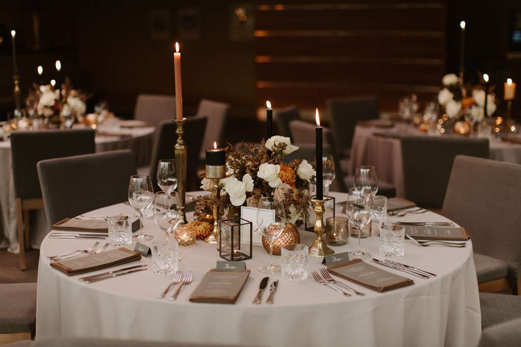 מזון ומשקאות